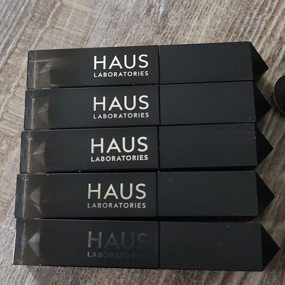 (5) HAUS LABS By Lady Gaga: GLAM ATTACK LIQUID EYESHADOW Chained Ballerina. NEW - Picture 8 of 11